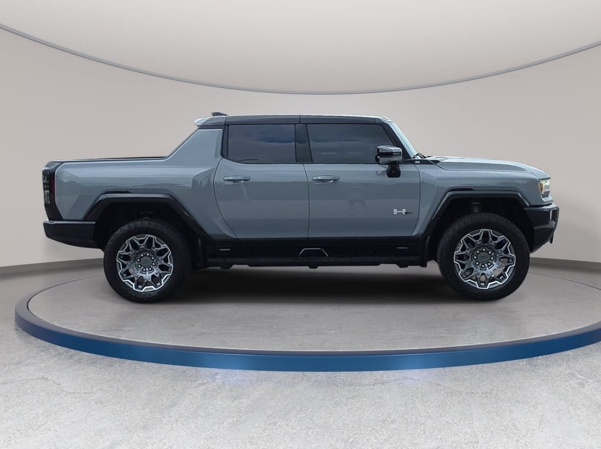 Used 2025 GMC Hummer EV 3X AWD/4WD image 4