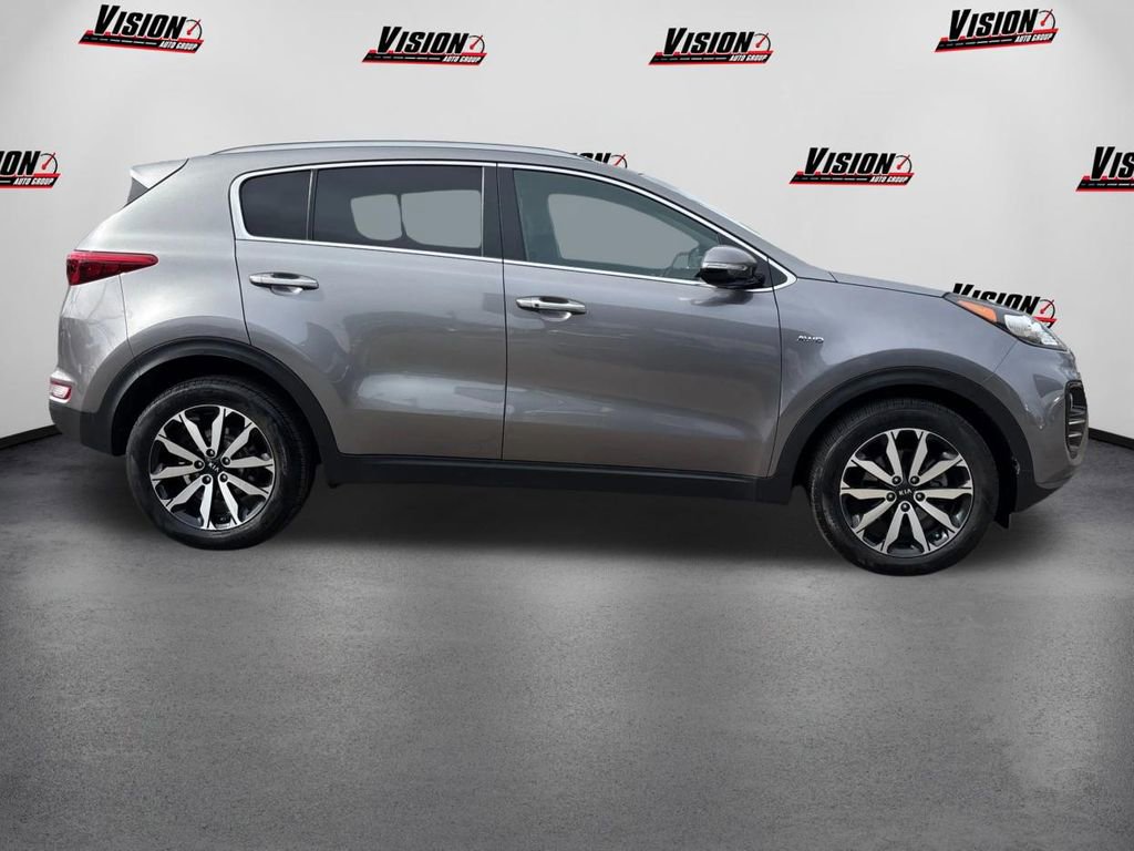 Used 2019 Kia Sportage EX image 4
