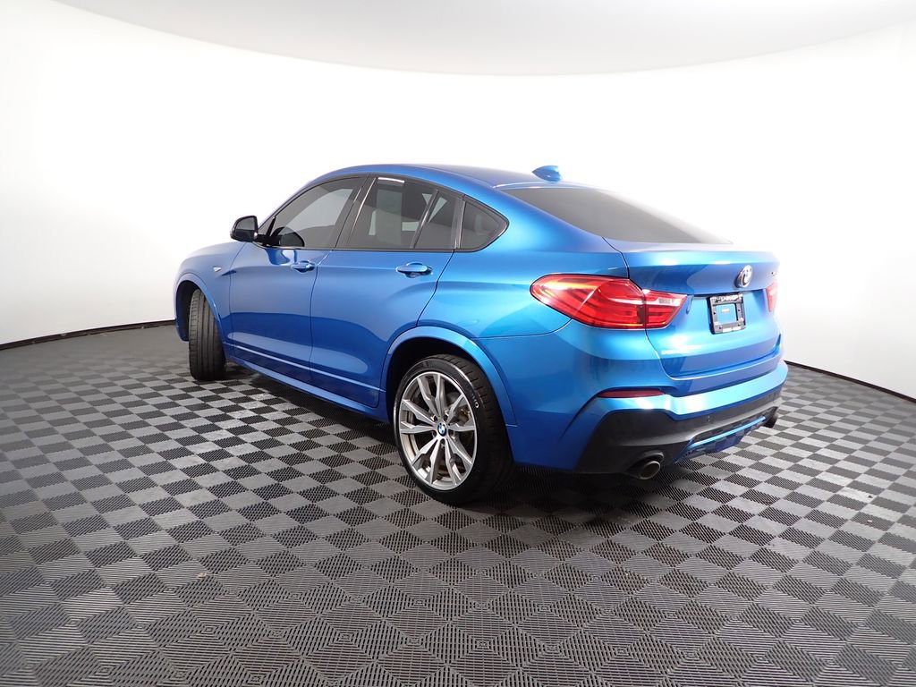 Used 2018 BMW X4 M40i image 14