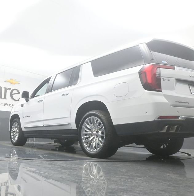 Used 2025 GMC Yukon XL Denali AWD/4WD image 5