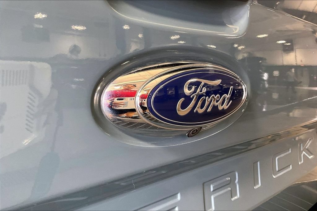 Used 2022 Ford Maverick XLT FWD image 38
