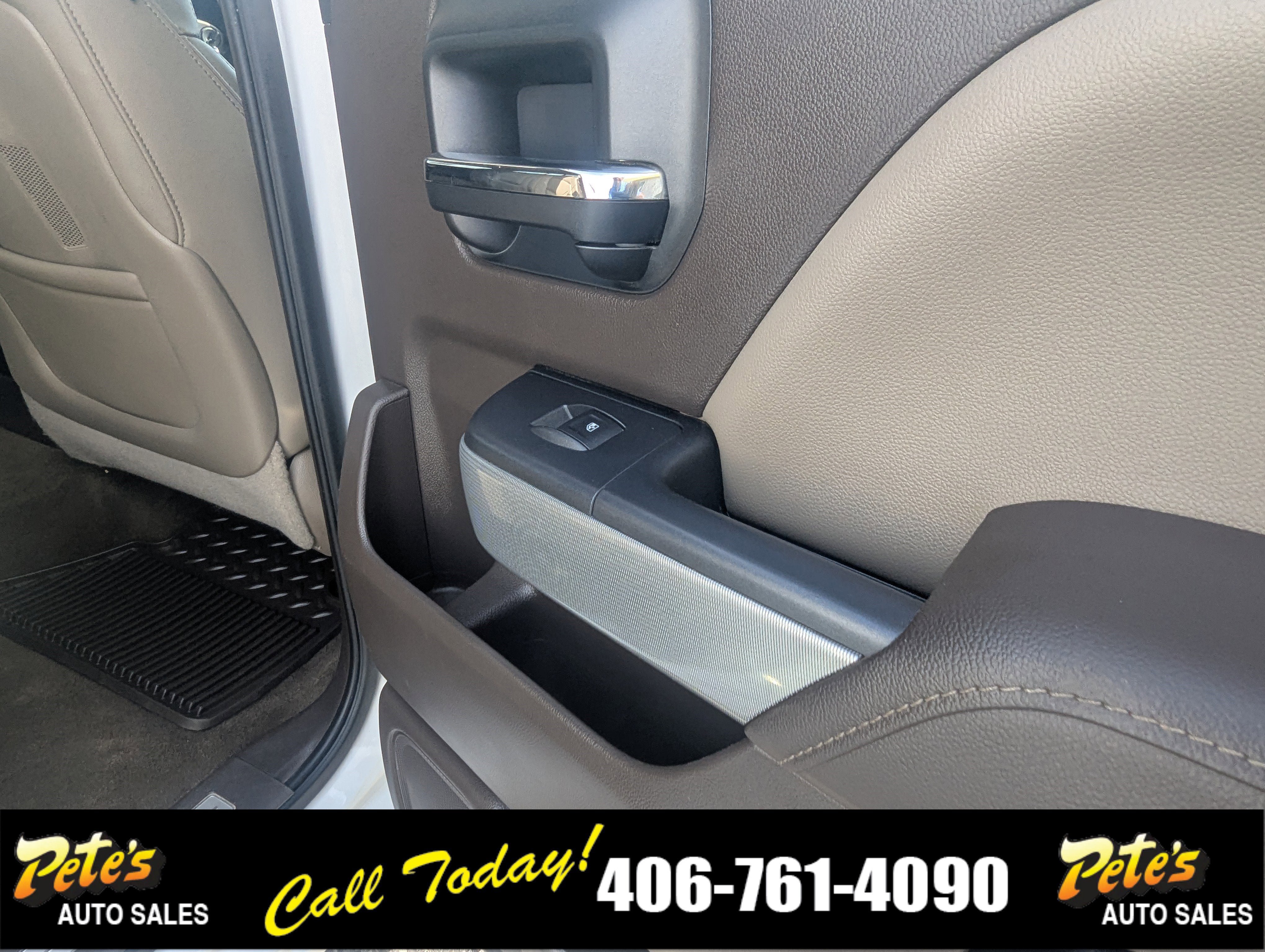 Used 2014 Chevrolet Silverado 1500 LTZ Z71 w/ LTZ Plus Package AWD/4WD image 17