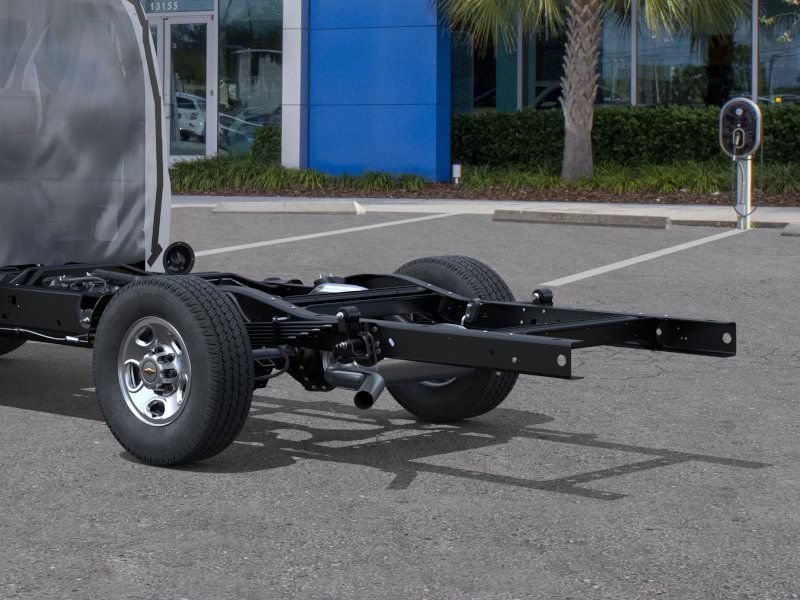 New 2026 Chevrolet Express 3500 w/ Power Convenience Package RWD image 2
