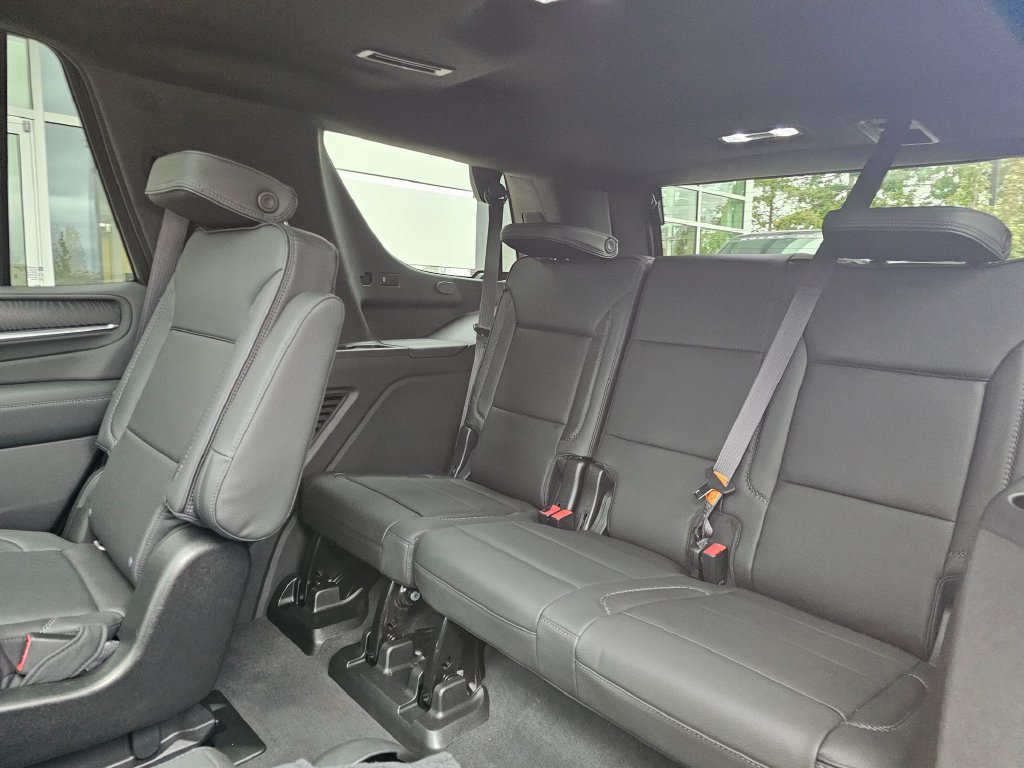 Used 2021 GMC Yukon Denali w/ Denali Ultimate Package AWD/4WD image 21