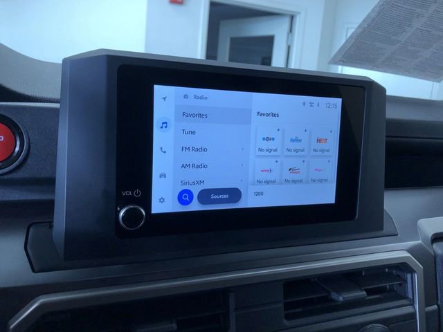 Certified 2025 Toyota 4Runner TRD Off-Road image 29