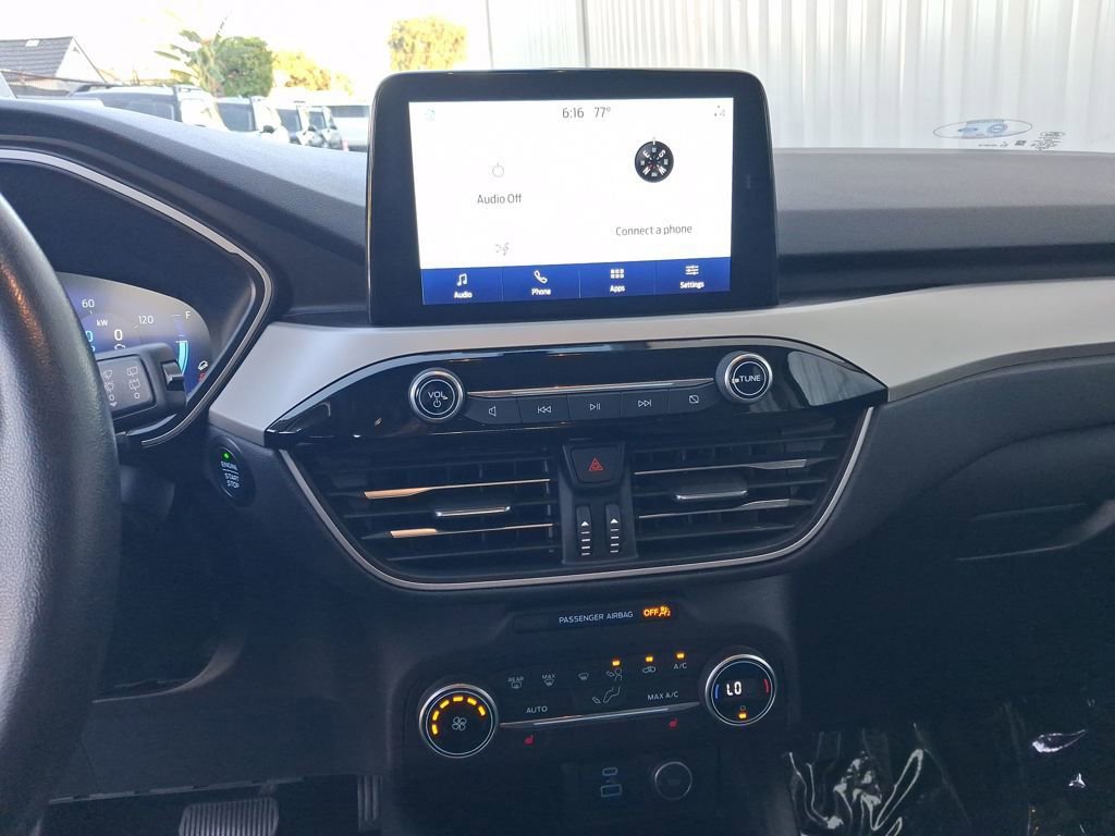 Used 2020 Ford Escape SE Sport image 20