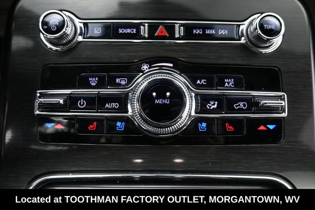 Used 2021 Lincoln Nautilus Reserve AWD/4WD image 17