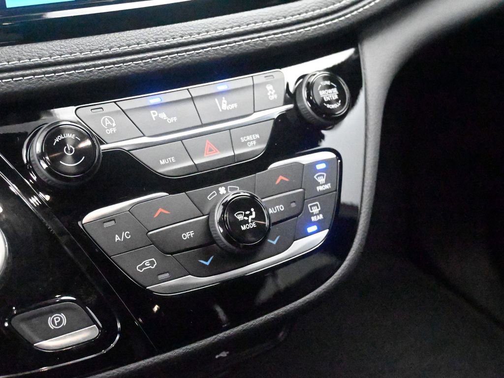 New 2026 Chrysler Pacifica Select FWD image 19