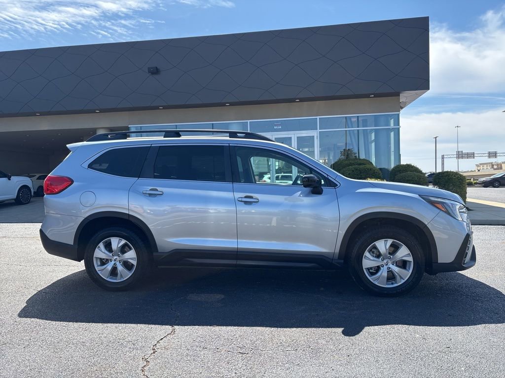 Used 2023 Subaru Ascent 8-Passenger image 4