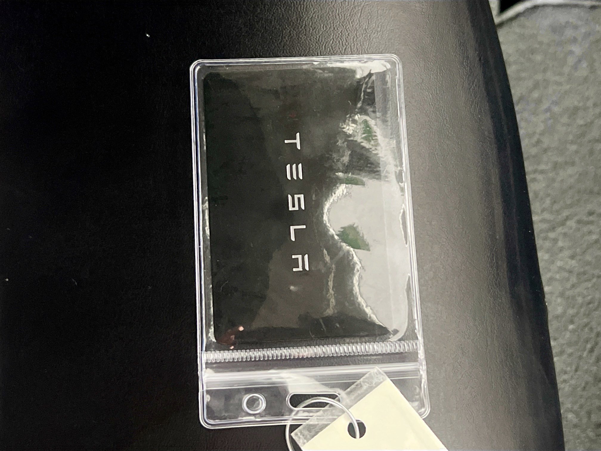 Used 2024 Tesla Model Y 2WD image 35