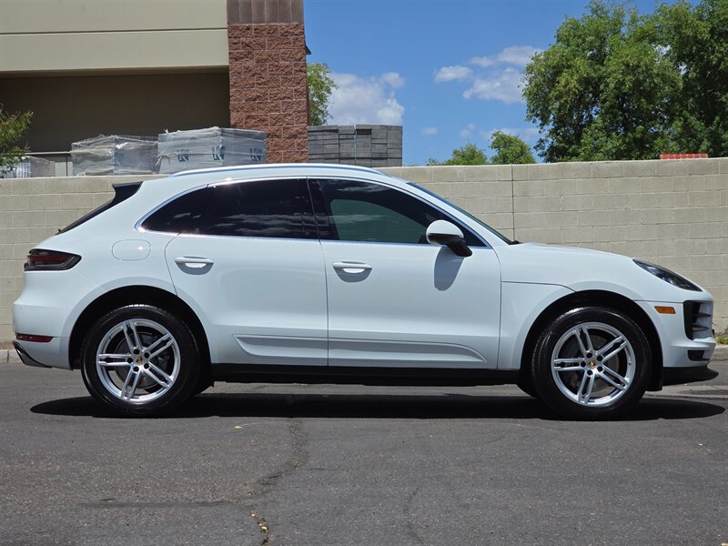 Used 2019 Porsche Macan S AWD/4WD image 10