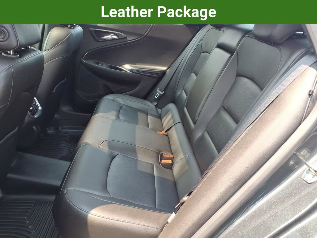 Certified 2018 Chevrolet Malibu LT w/ Leather Package FWD image 16