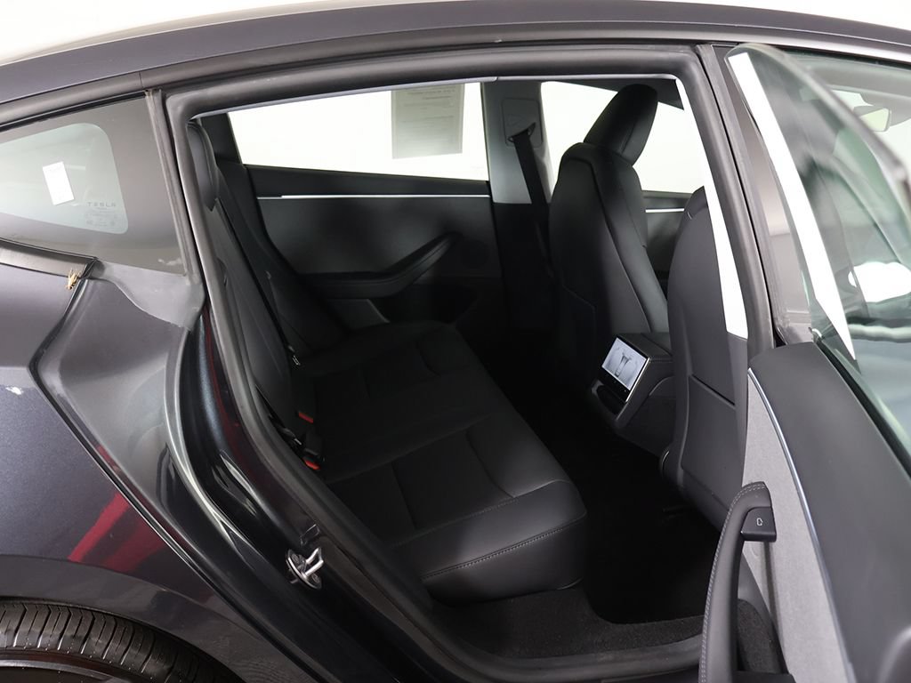 Used 2025 Tesla Model 3 Long Range RWD image 36