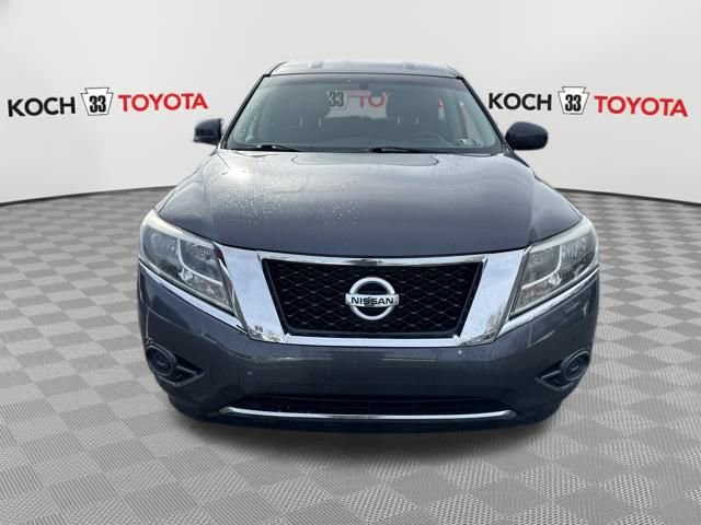 Used 2013 Nissan Pathfinder S image 2