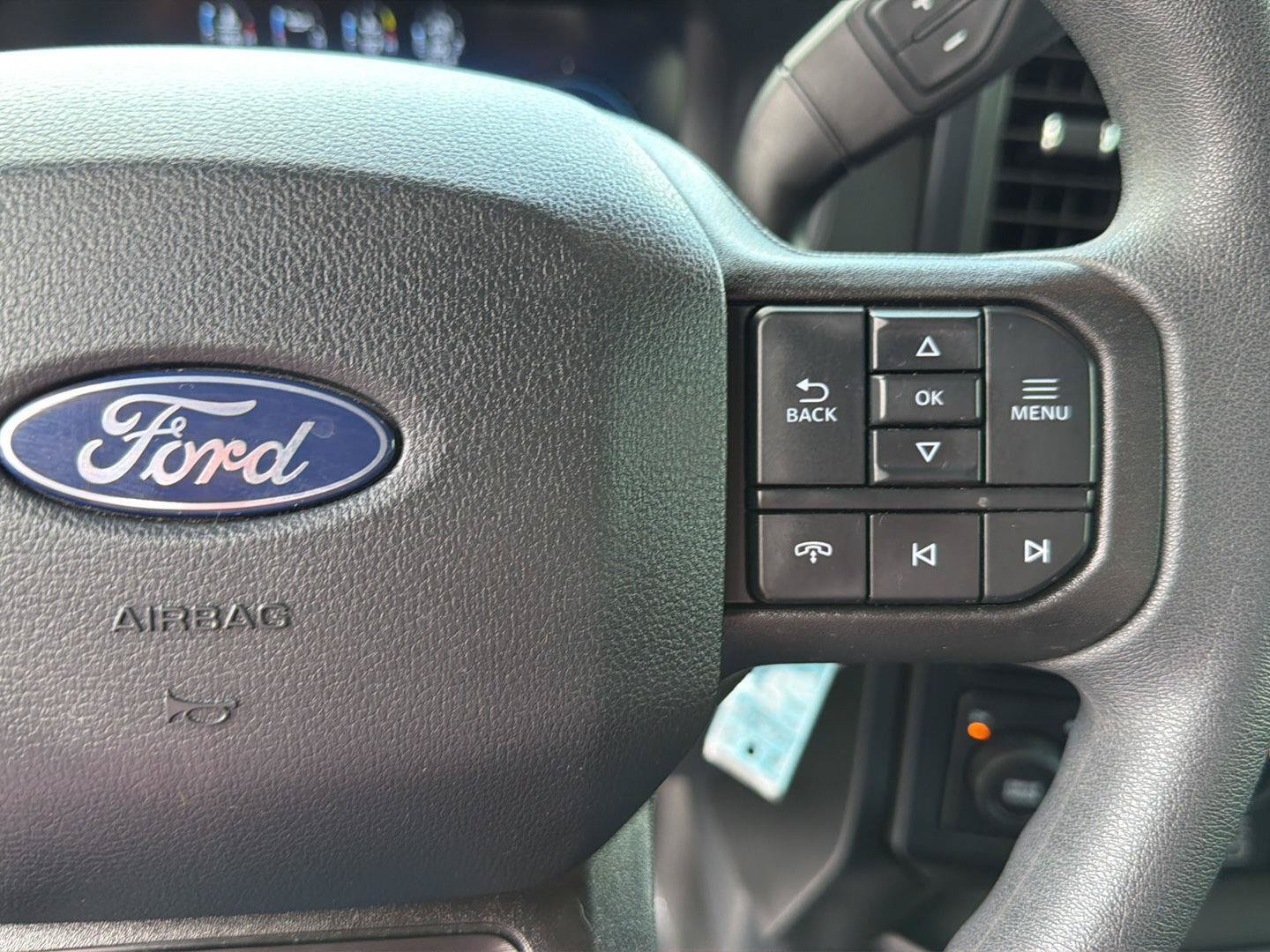 Used 2025 Ford F150 XL AWD/4WD image 23
