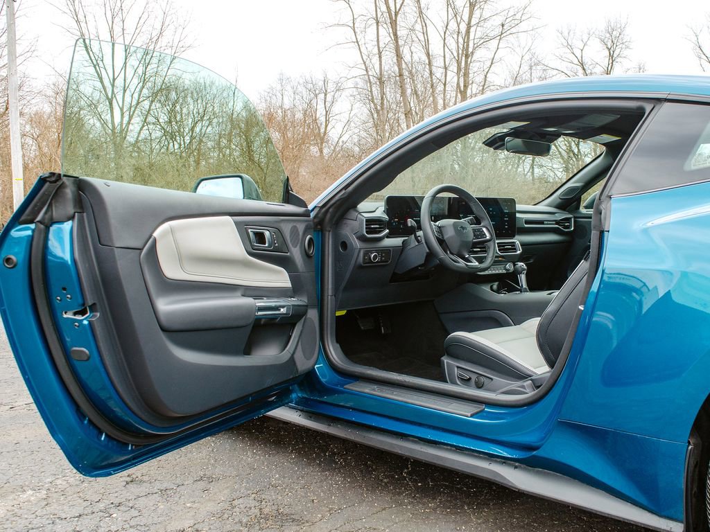 Used 2026 Ford Mustang Premium w/ Mustang Nite Pony Package image 7