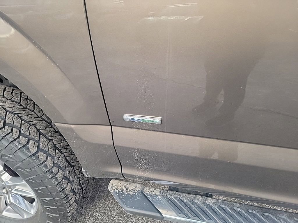 Used 2017 Ford F150 XLT w/ Equipment Group 302A Luxury image 23