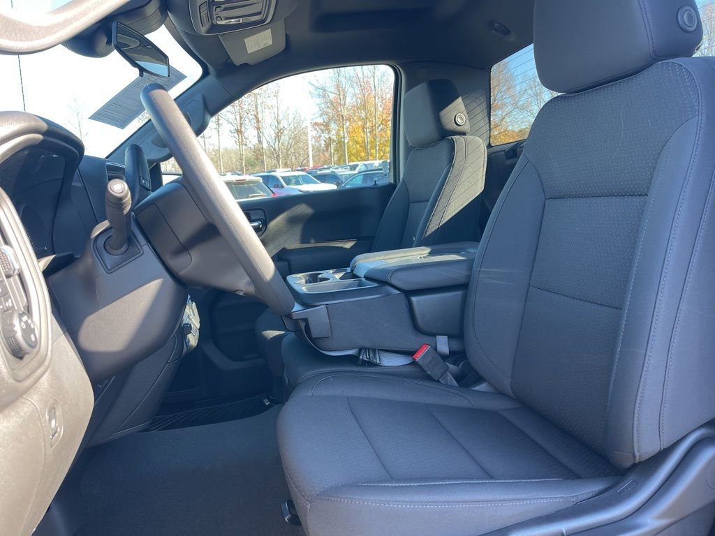 Used 2025 Chevrolet Silverado 1500 W/T w/ WT Value Package image 10