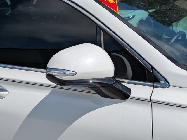 Used 2022 Hyundai Santa Fe Limited FWD image 12