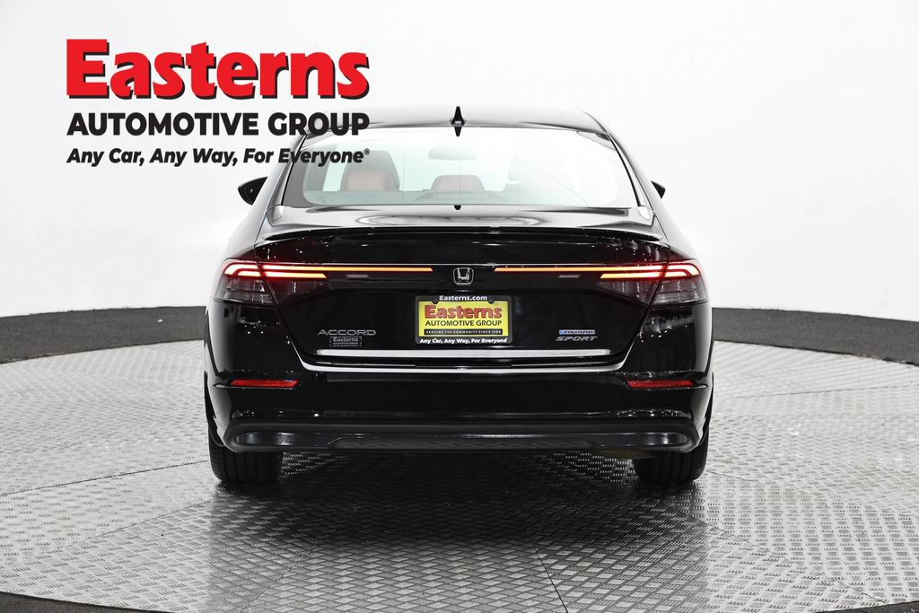 Used 2024 Honda Accord Sport image 6