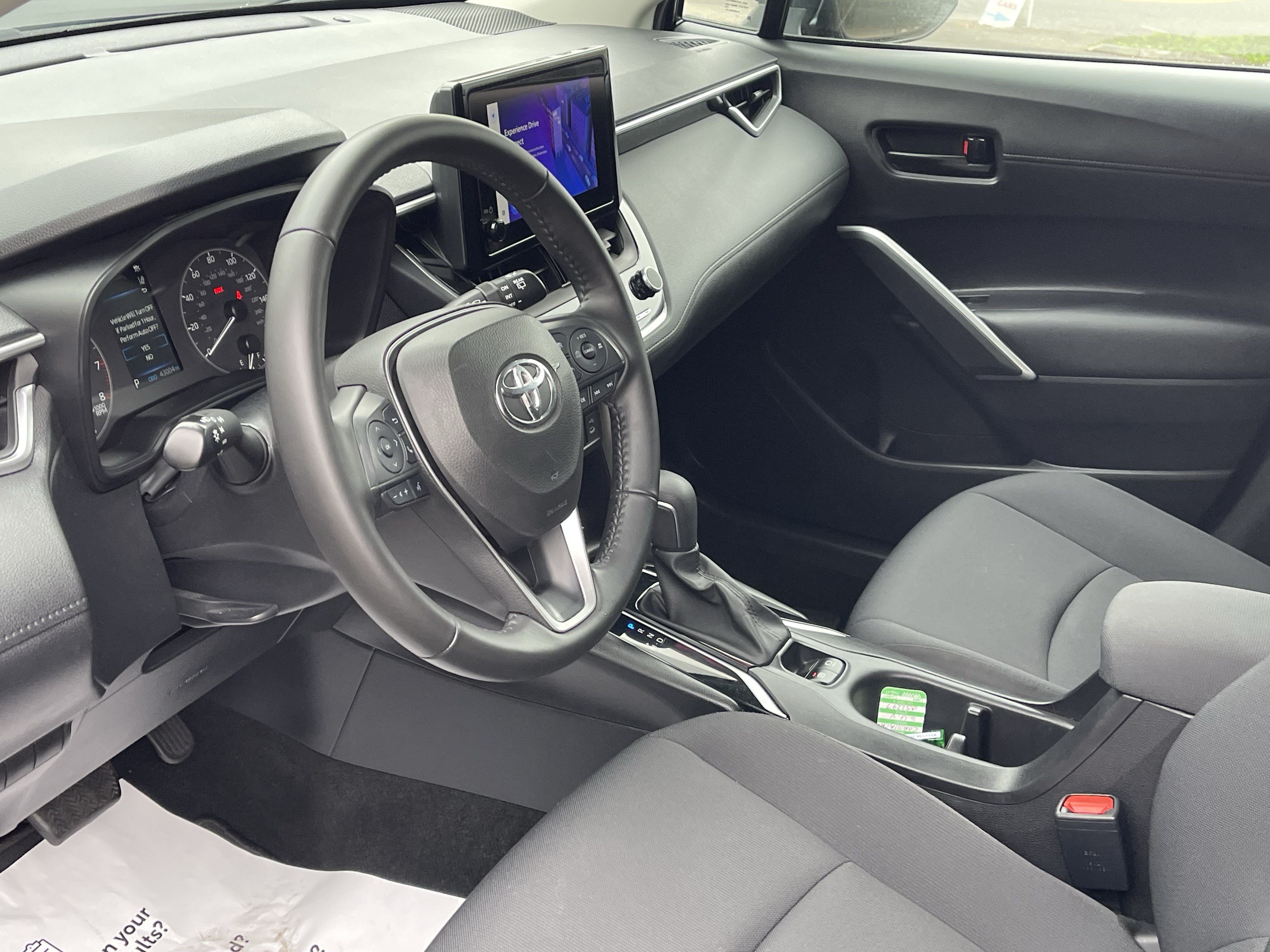 Certified 2023 Toyota Corolla Cross LE FWD image 10