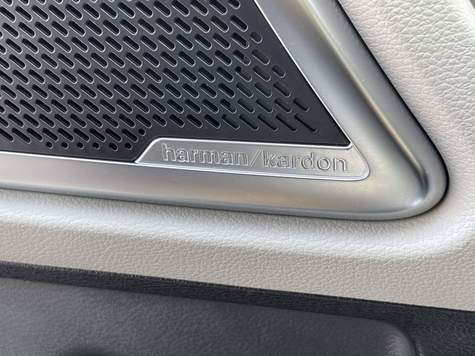 Used 2022 Kia Telluride SX FWD image 18