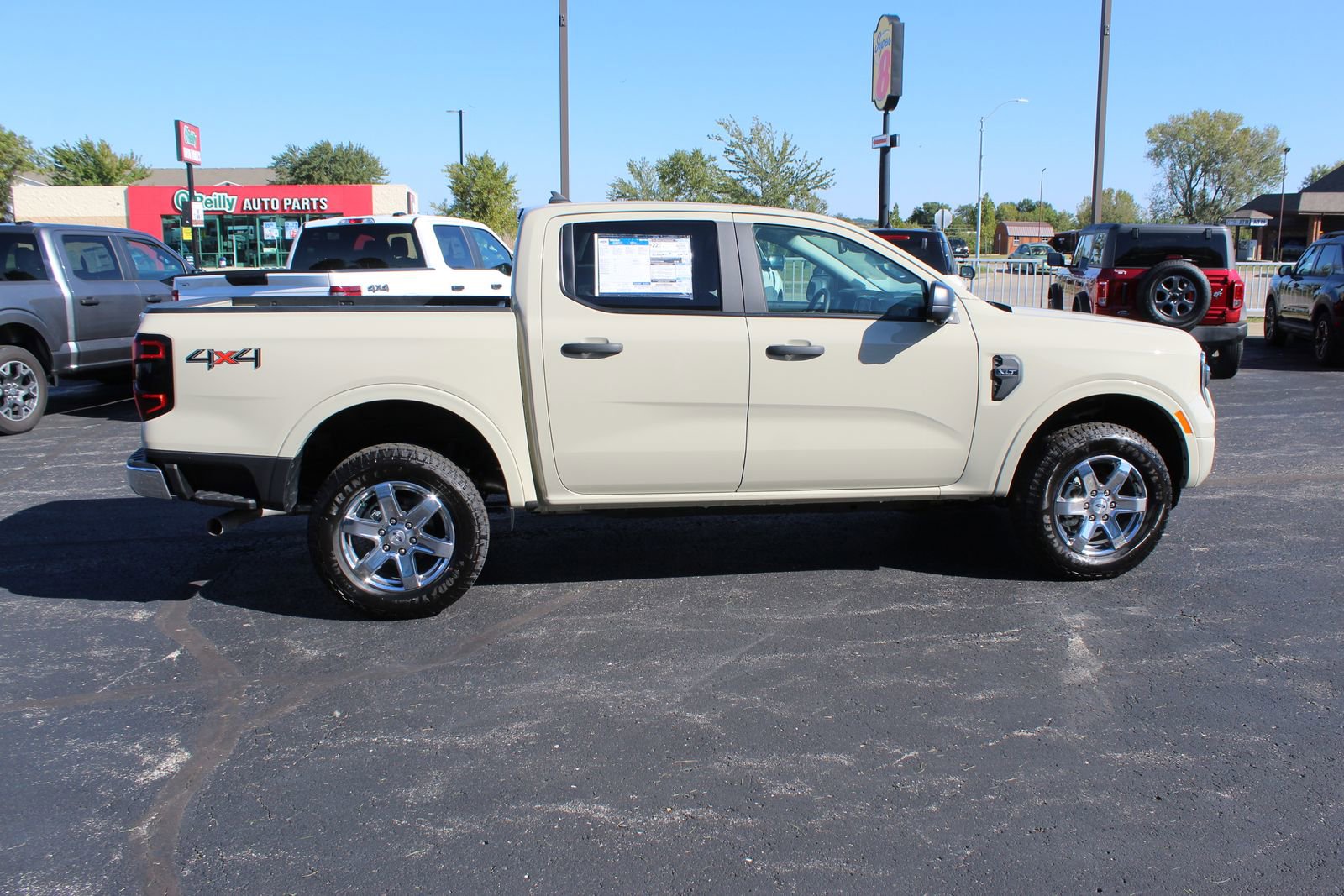 New 2025 Ford Ranger XLT w/ Equipment Group 301A High image 6