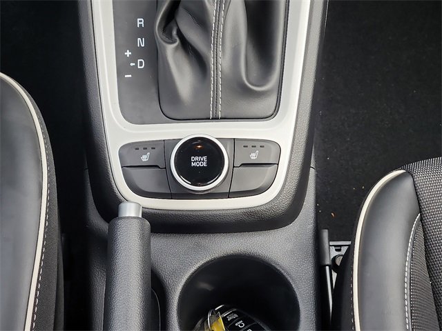 Certified 2022 Hyundai Venue Limited image 19