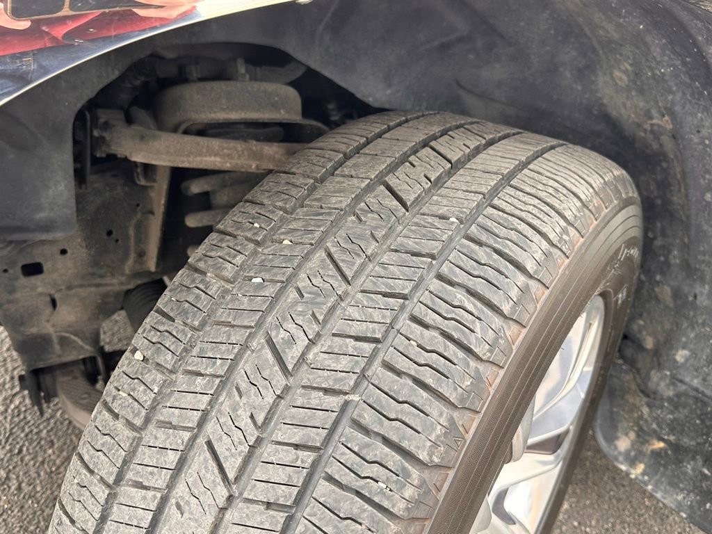 Used 2021 RAM 1500 Limited w/ Bed Utility Group image 9