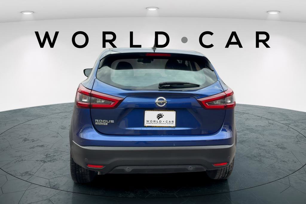 Used 2022 Nissan Rogue Sport S image 4