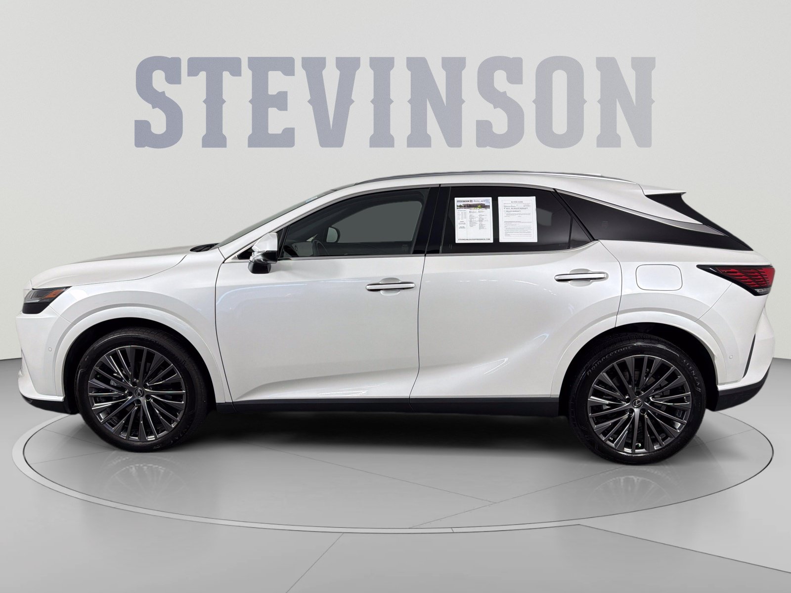 Certified 2025 Lexus RX 450h AWD w/ Convenience Package image 7