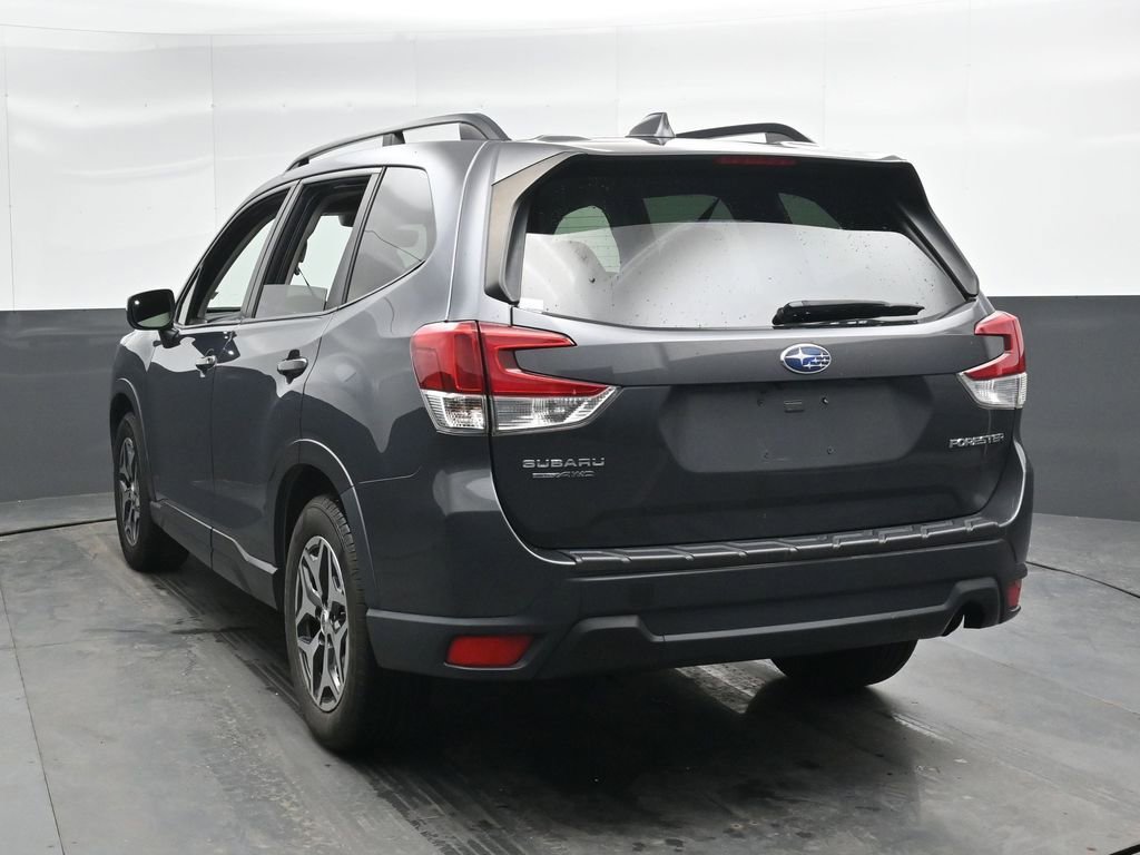 Used 2020 Subaru Forester Premium AWD/4WD image 10