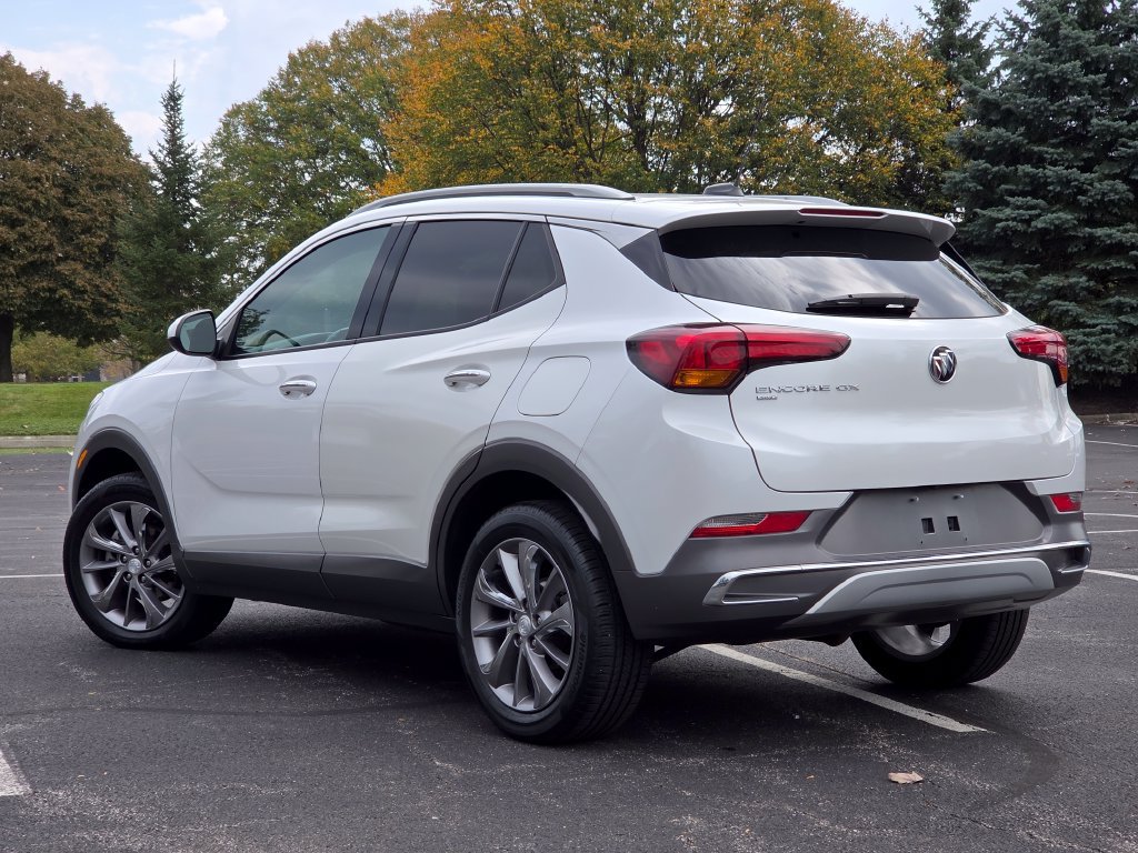 Used 2023 Buick Encore GX Essence w/ Experience Buick Package AWD/4WD image 22