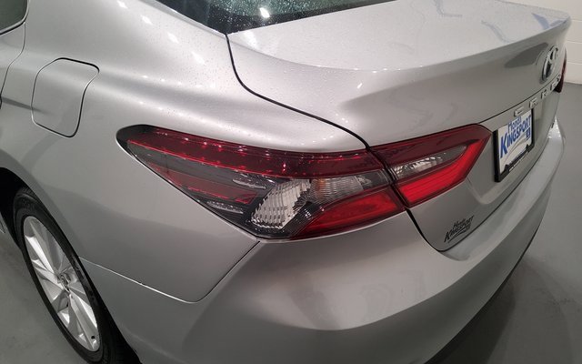 Used 2023 Toyota Camry LE image 11