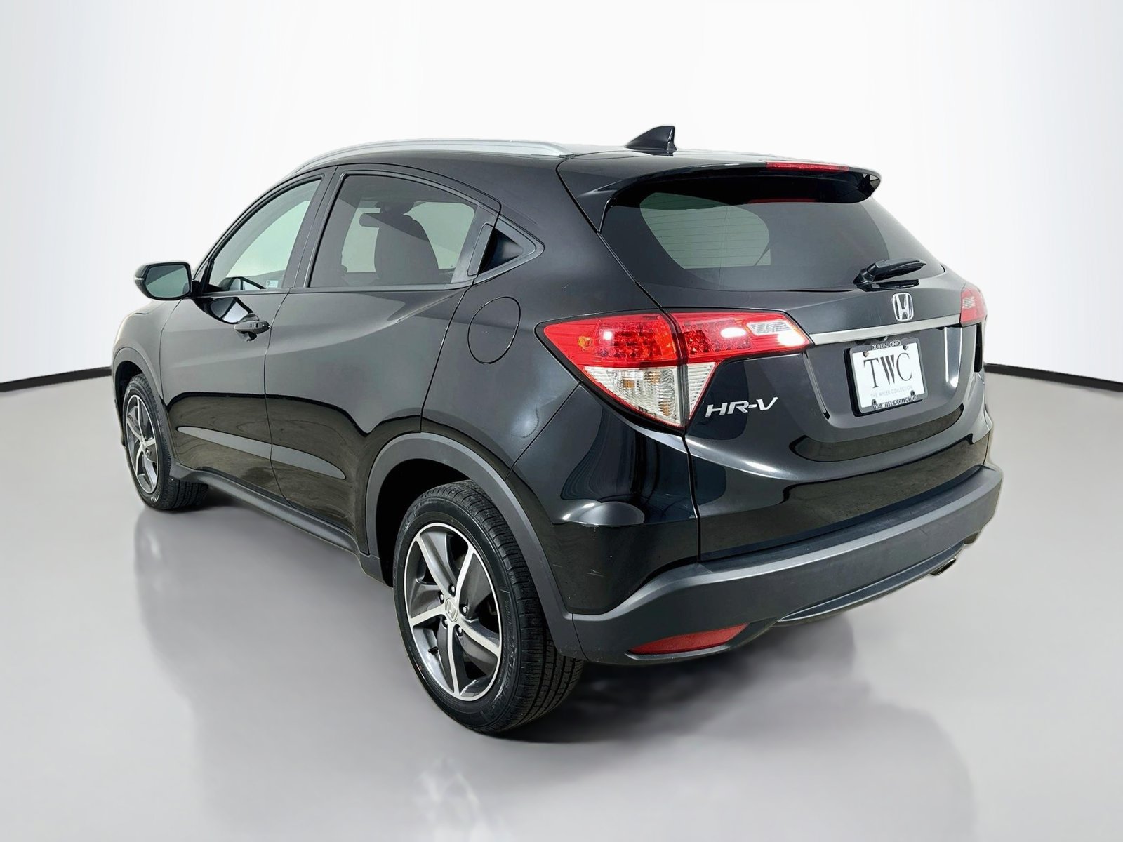 Used 2022 Honda HR-V EX image 7