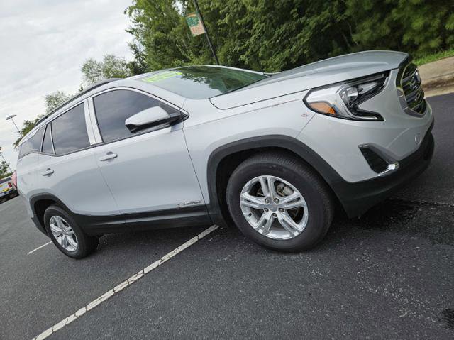 Used 2021 GMC Terrain SLE w/ Driver Convenience Package image 7