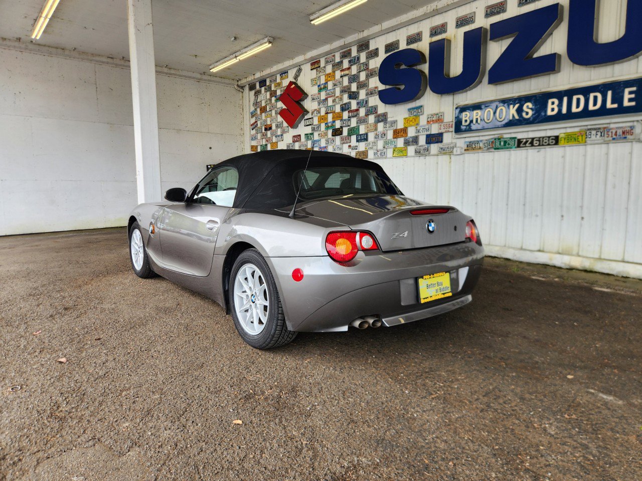 Used 2004 BMW Z4 2.5i RWD image 13