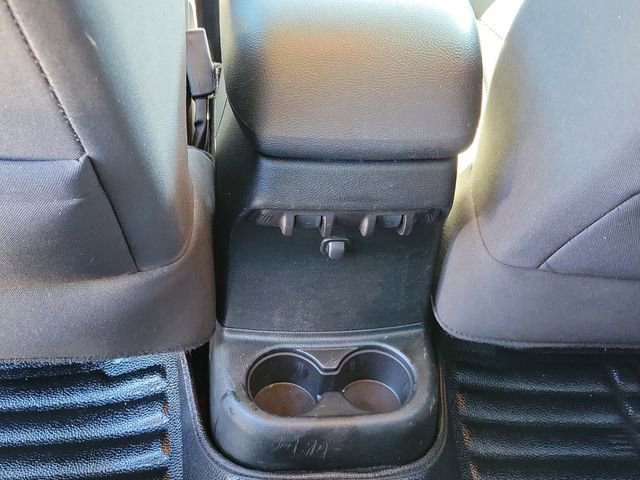 Used 2018 Jeep Wrangler Unlimited Sahara w/ Connectivity Group image 20