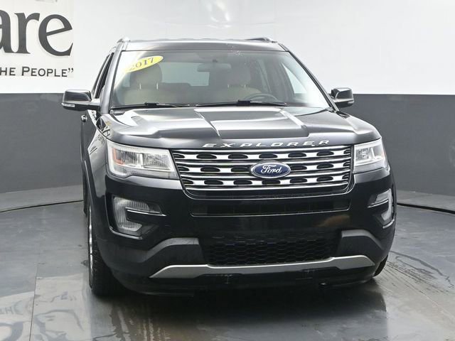 Used 2017 Ford Explorer XLT FWD image 50