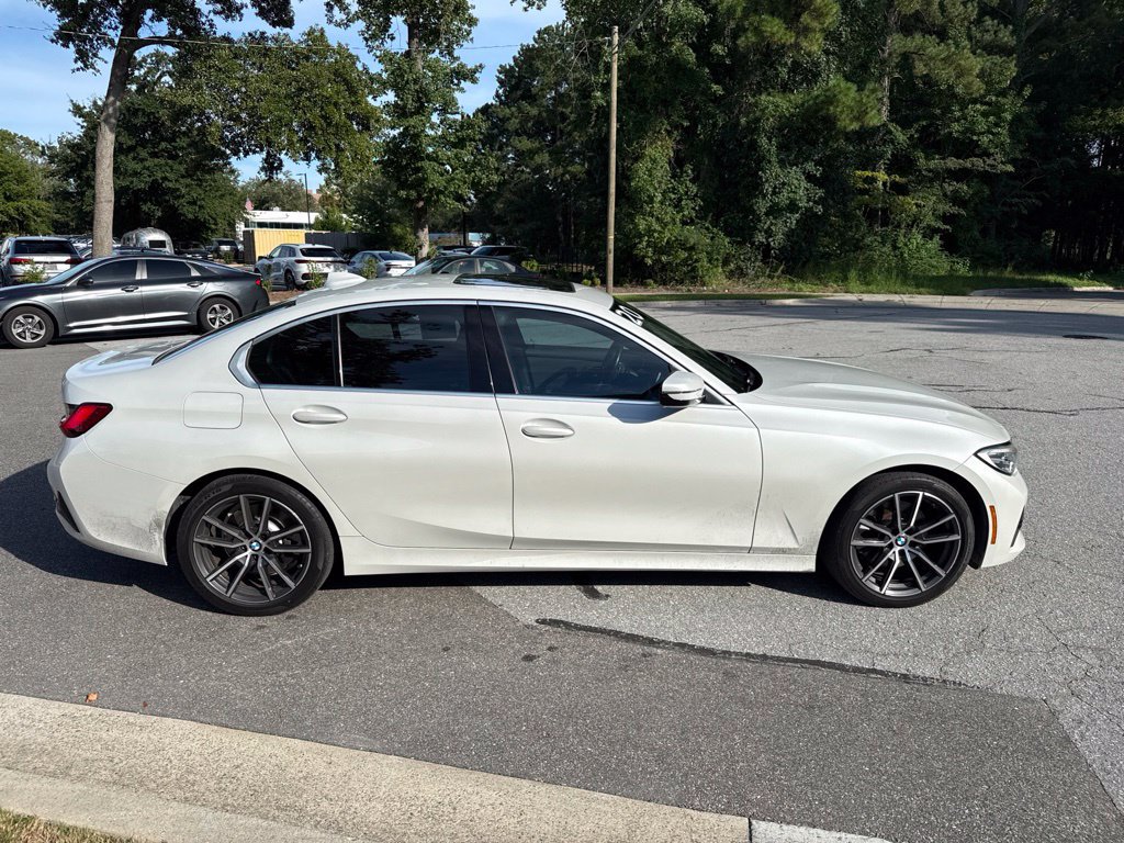 Used 2020 BMW 330i Sedan w/ Convenience Package RWD image 6