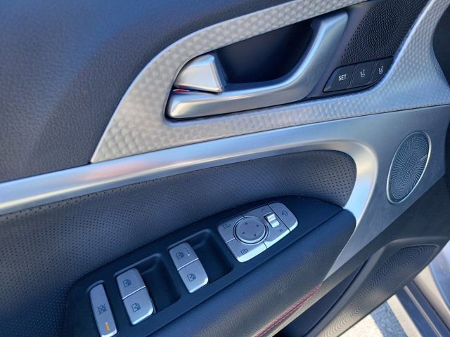 Used 2023 Genesis G70 2.0T Prestige w/ Sport Prestige Package image 16