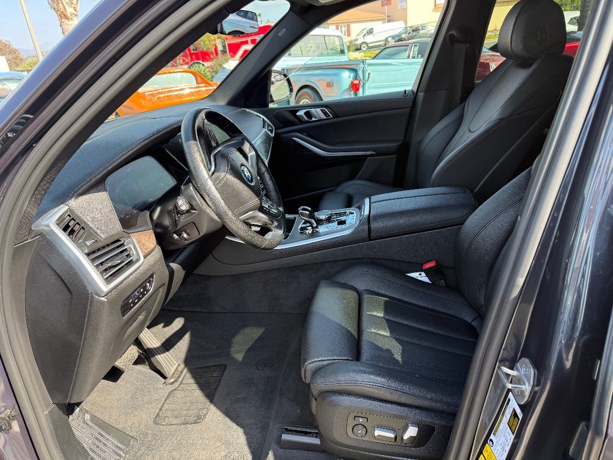 Used 2022 BMW X5 xDrive45e w/ Climate Comfort Package AWD/4WD image 13
