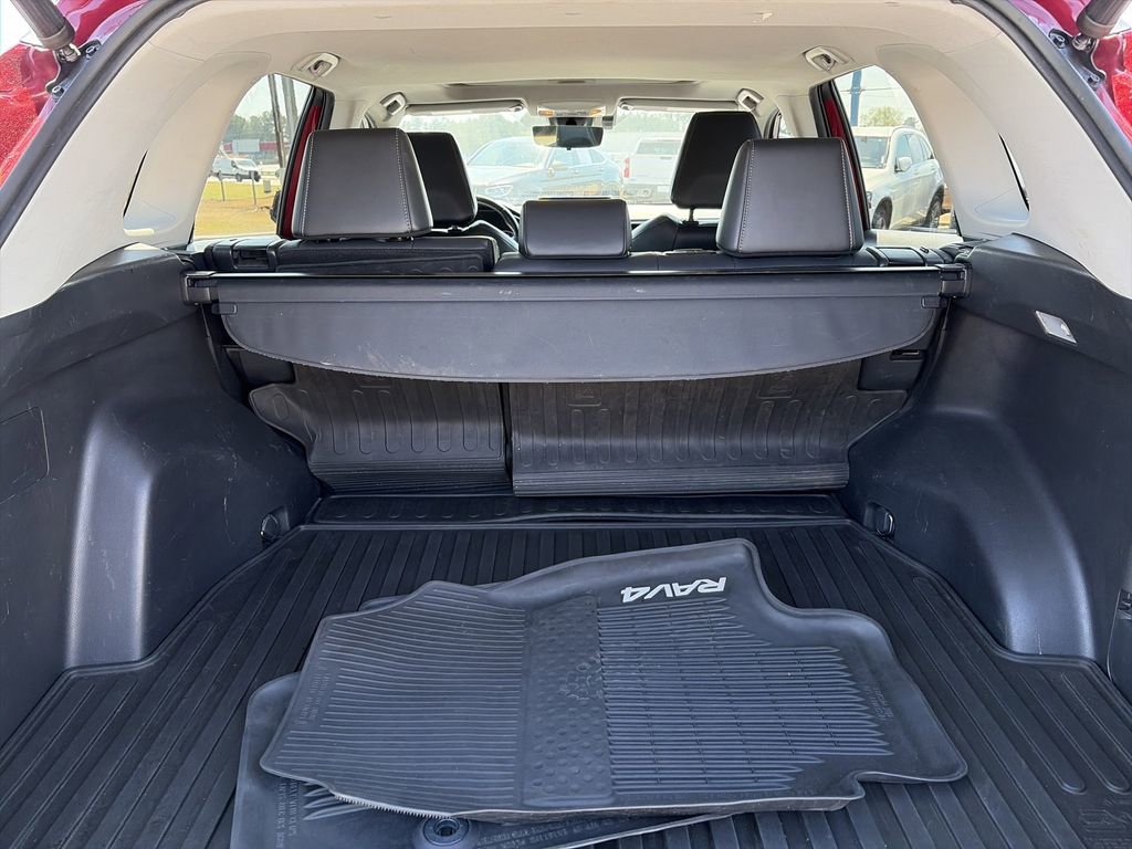 Used 2019 Toyota RAV4 XLE Premium w/ Cold Weather Package image 30