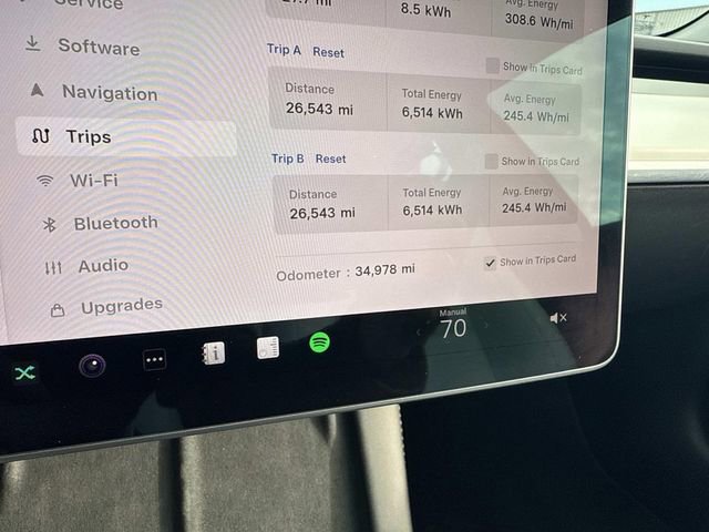 Used 2022 Tesla Model 3 Performance image 33