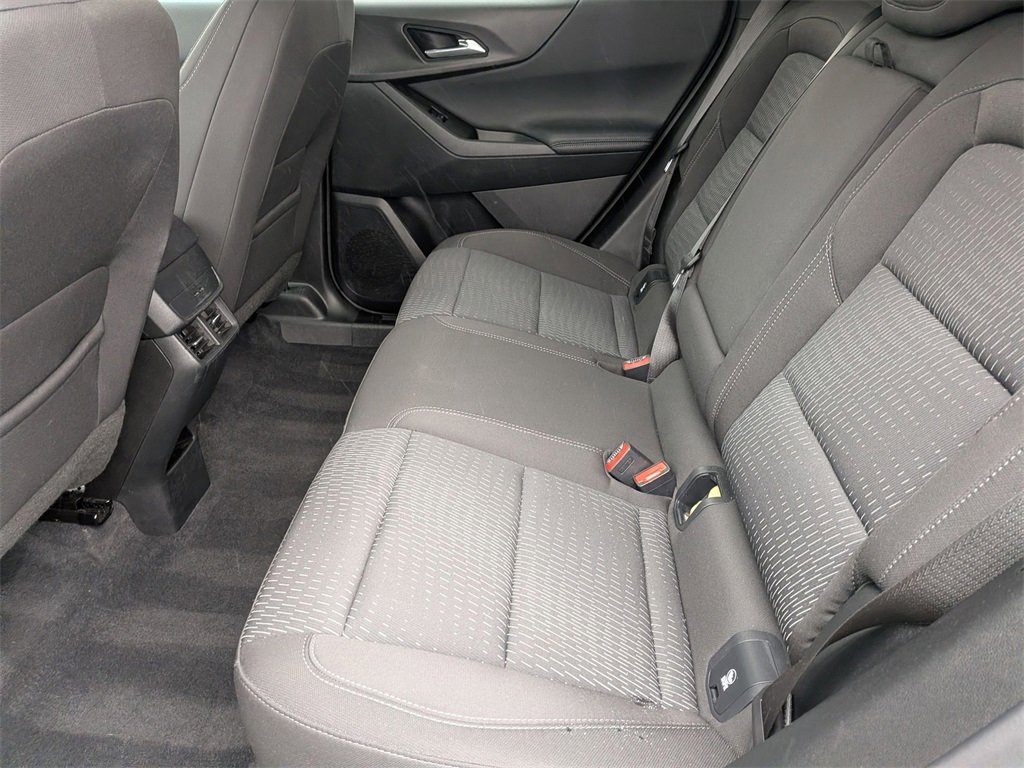 Used 2025 Chevrolet Equinox LT image 28