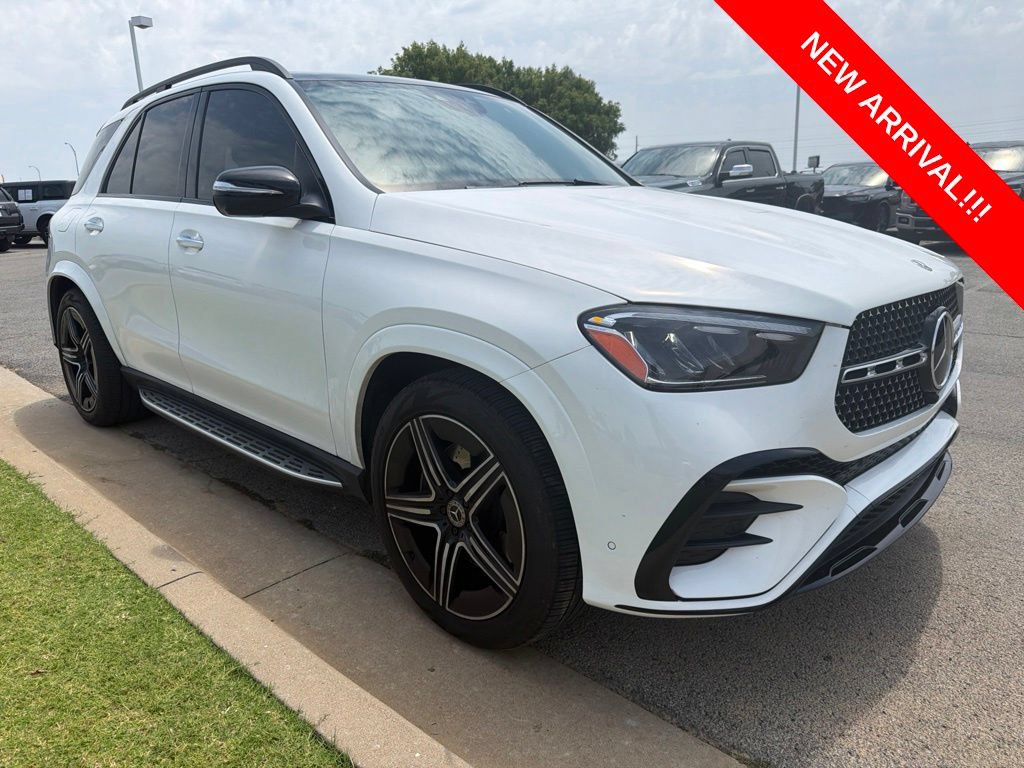 Used 2024 Mercedes-Benz GLE 580 4MATIC image 3