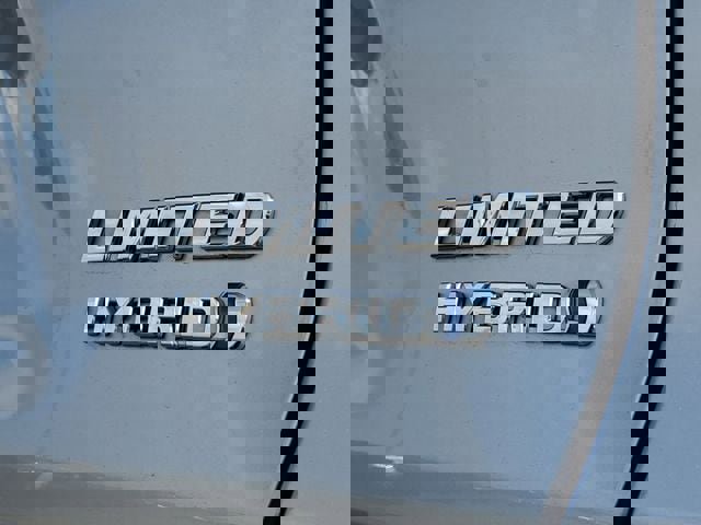 Used 2024 Toyota RAV4 Limited image 7