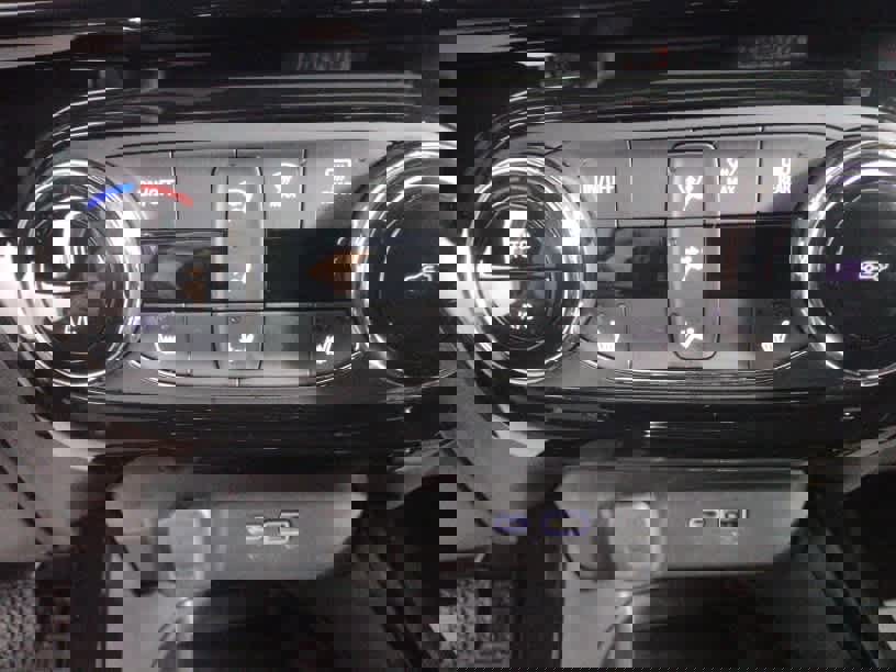 Used 2024 Chevrolet Trax RS w/ Sunroof Package image 48