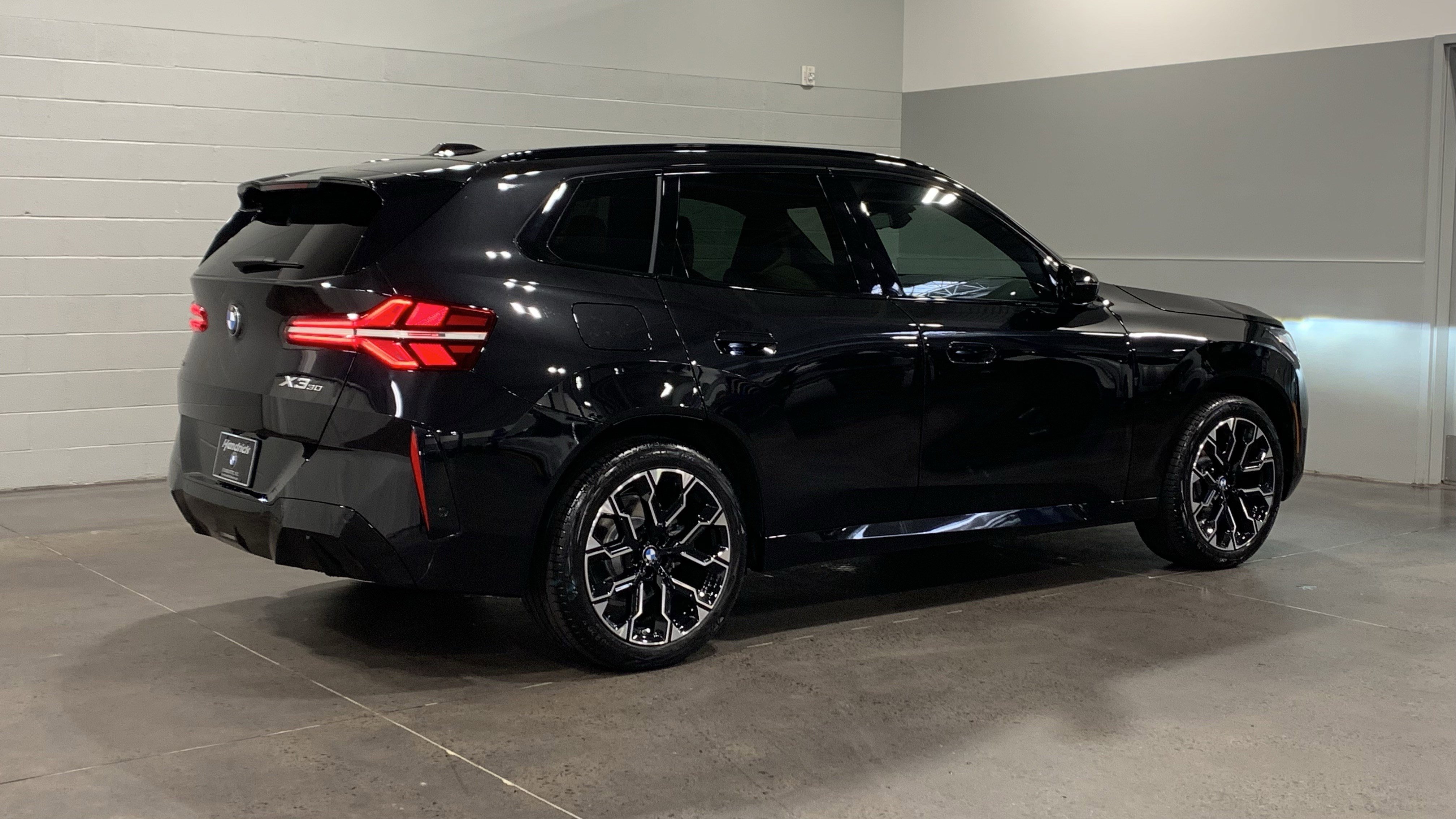 Used 2026 BMW X3 xDrive30 w/ M Sport Package image 8