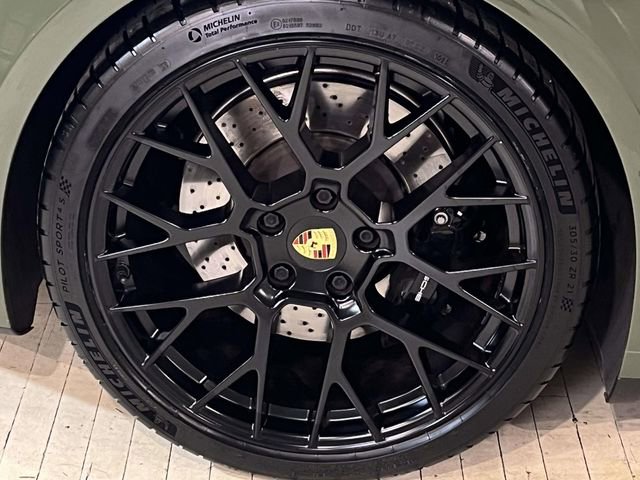 Certified 2022 Porsche 911 Carrera GTS RWD image 57